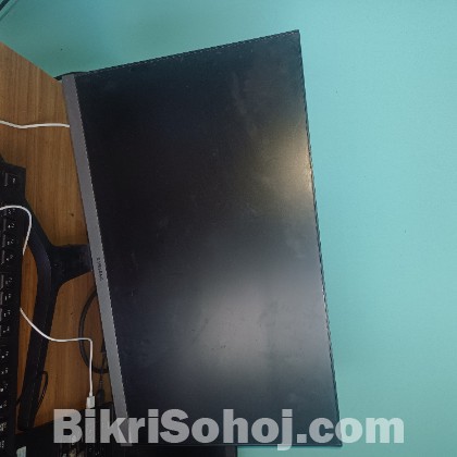 Desktop Computer Dell OptiPlex 7060 24GB Intel Core i7